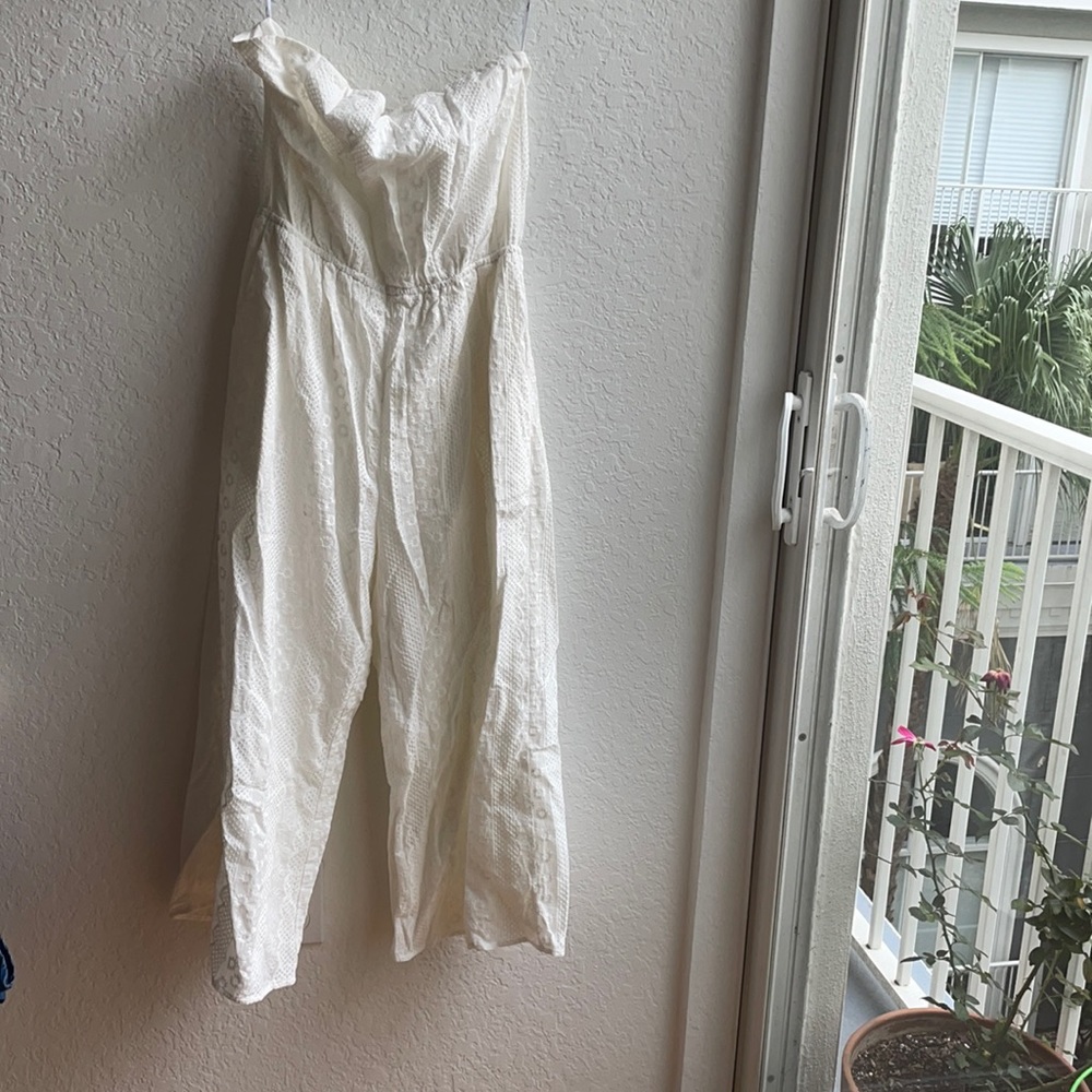 White Lace Lulu Romper -Size L